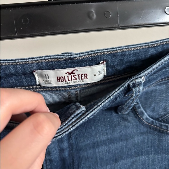 hollister jeans - Picture 2 of 3